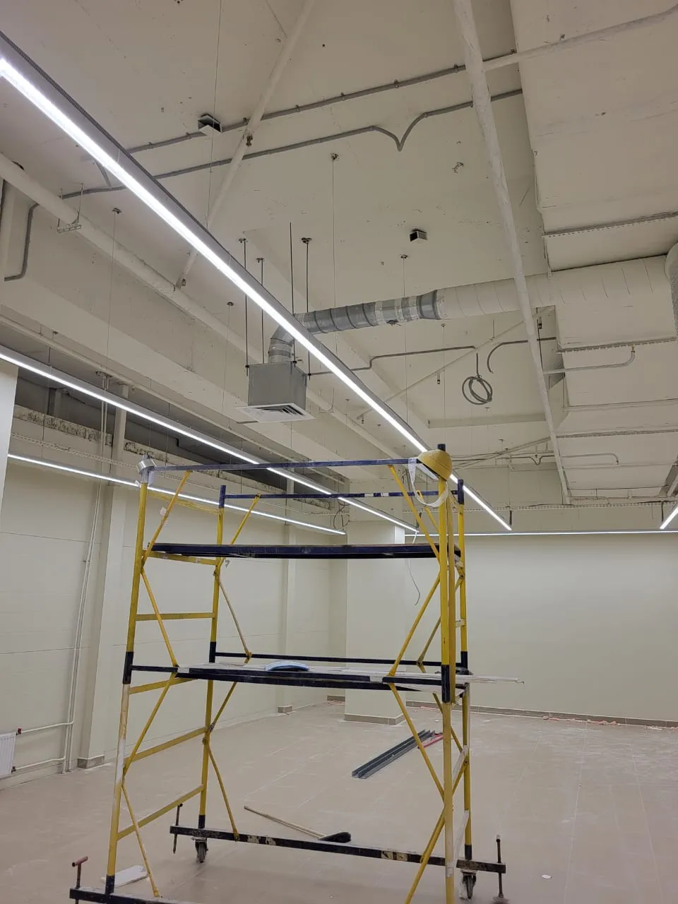 "Фамилия" Континент на Байконурской "Фамилия" Континент на Байконурской