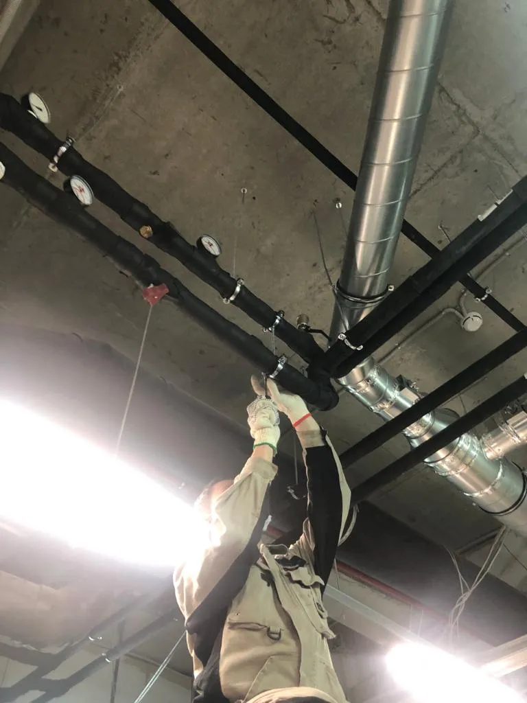 Adidas фанкойлы ТК Сенная Adidas фанкойлы ТК Сенная