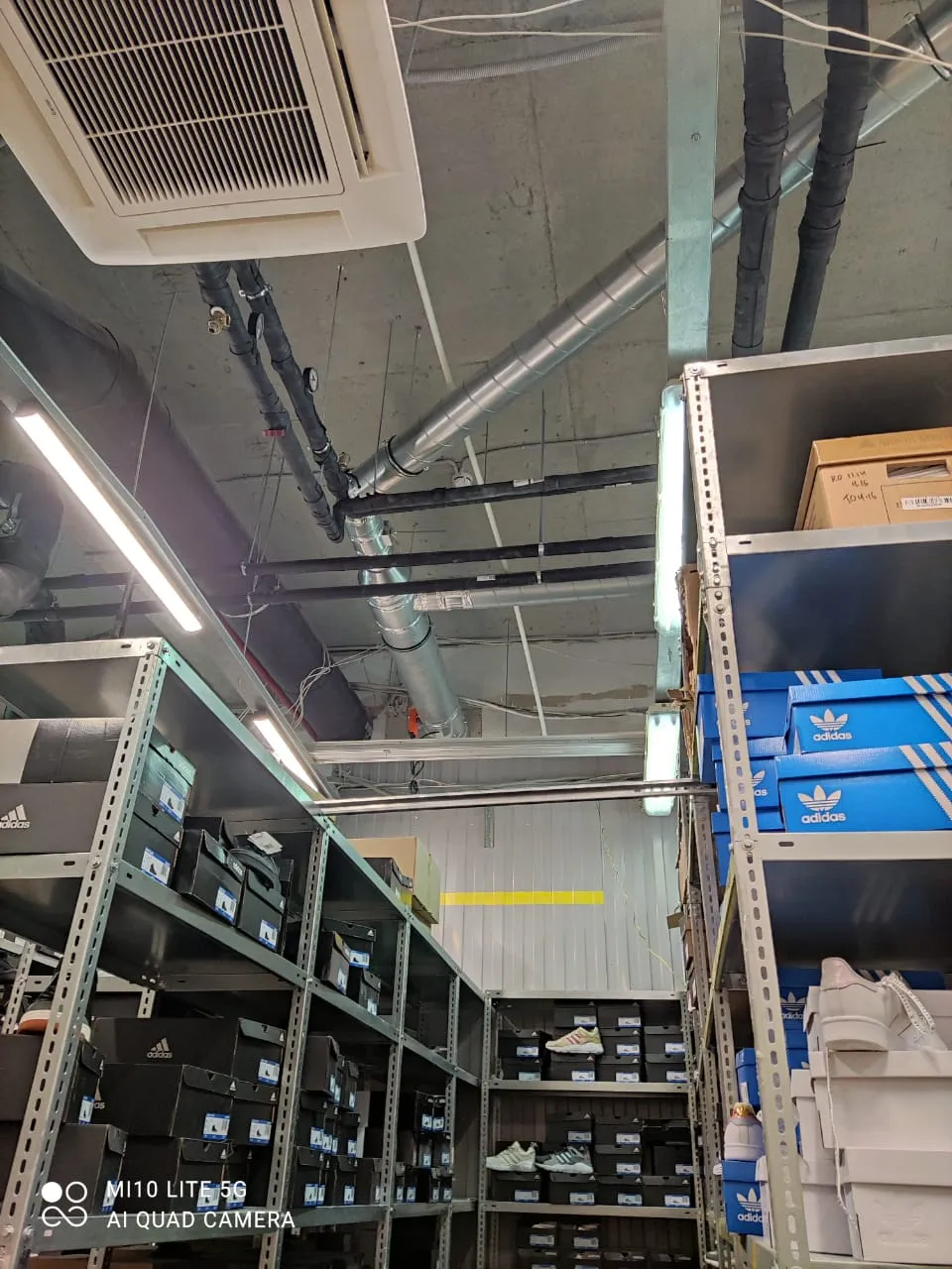 Adidas фанкойлы ТК Сенная Adidas фанкойлы ТК Сенная