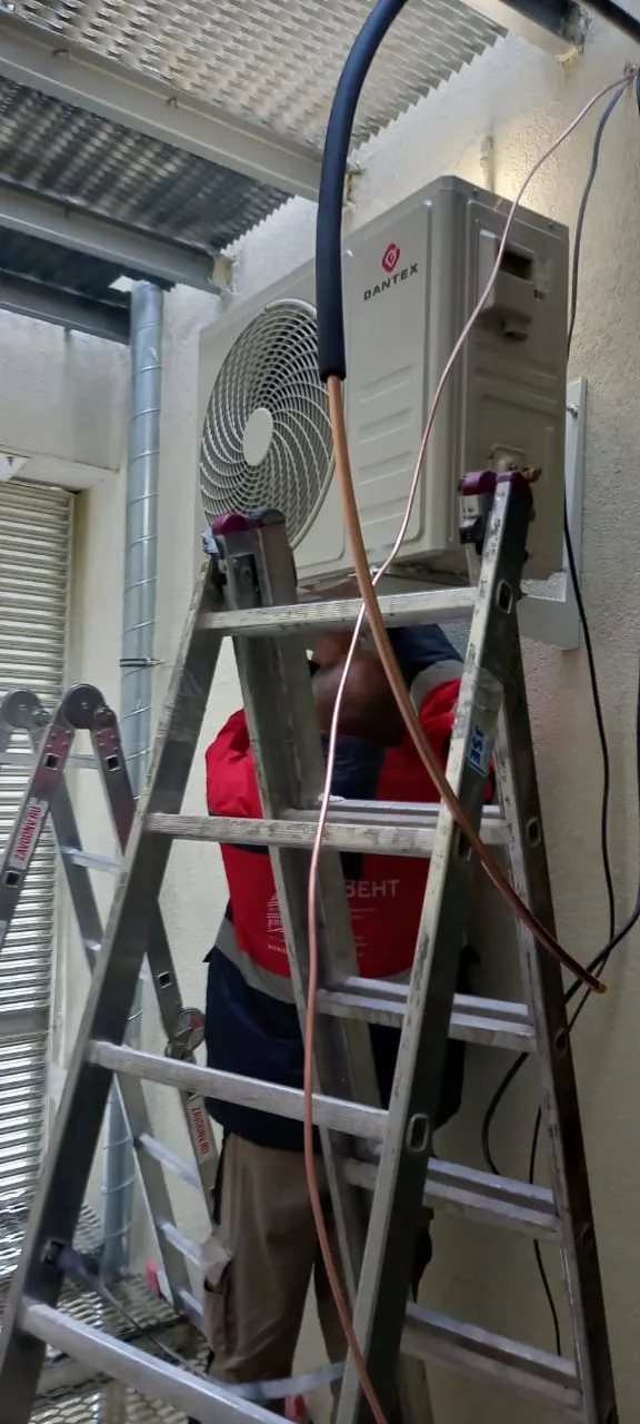 Установка кондиционера на квартире Установка кондиционера на квартире