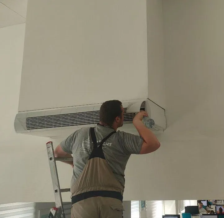 Обслуживание кондиционеров Обслуживание кондиционеров