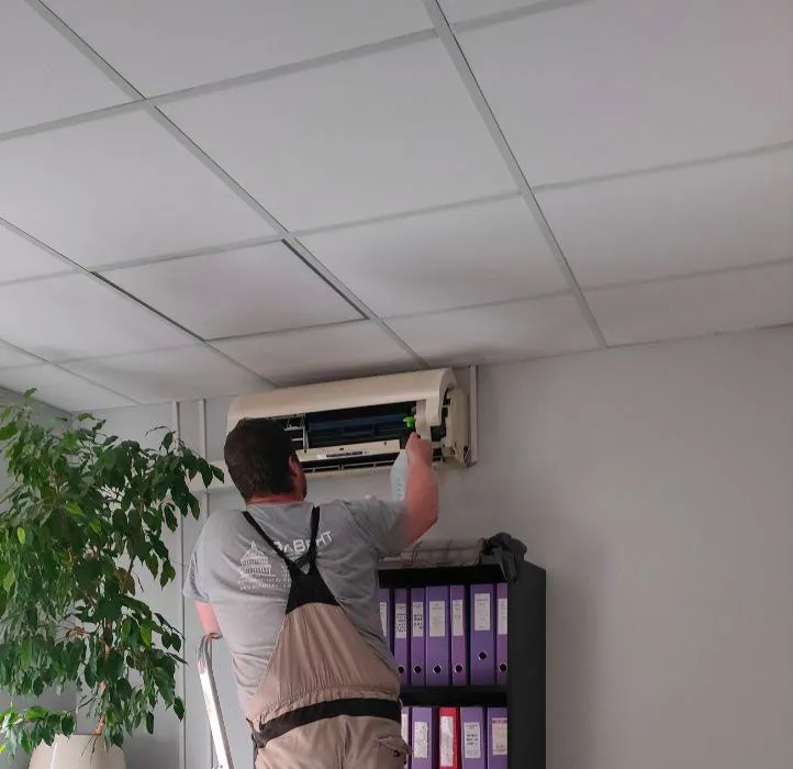 Обслуживание кондиционеров Обслуживание кондиционеров