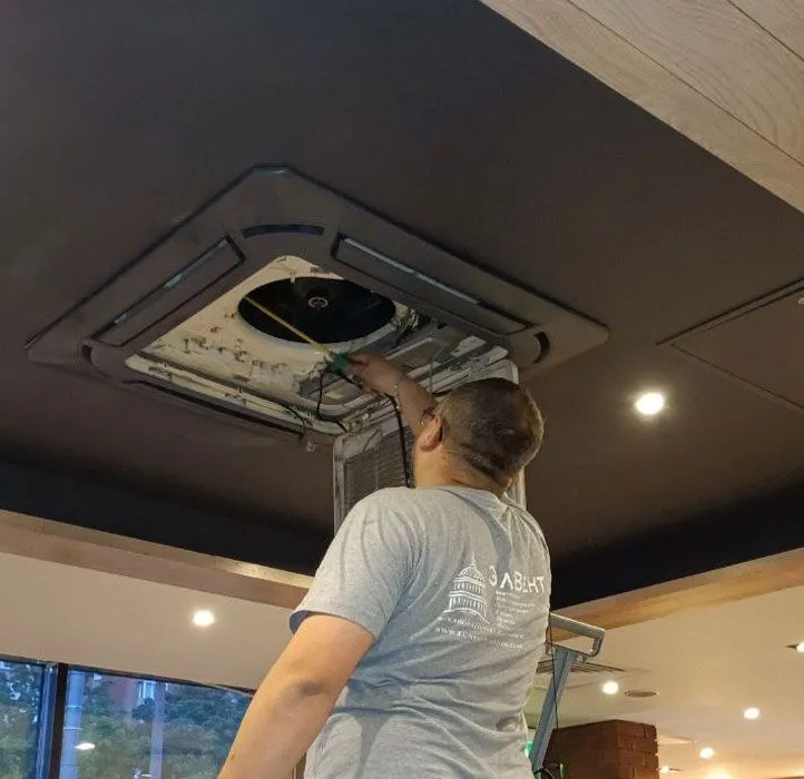 Обслуживание кондиционеров Обслуживание кондиционеров