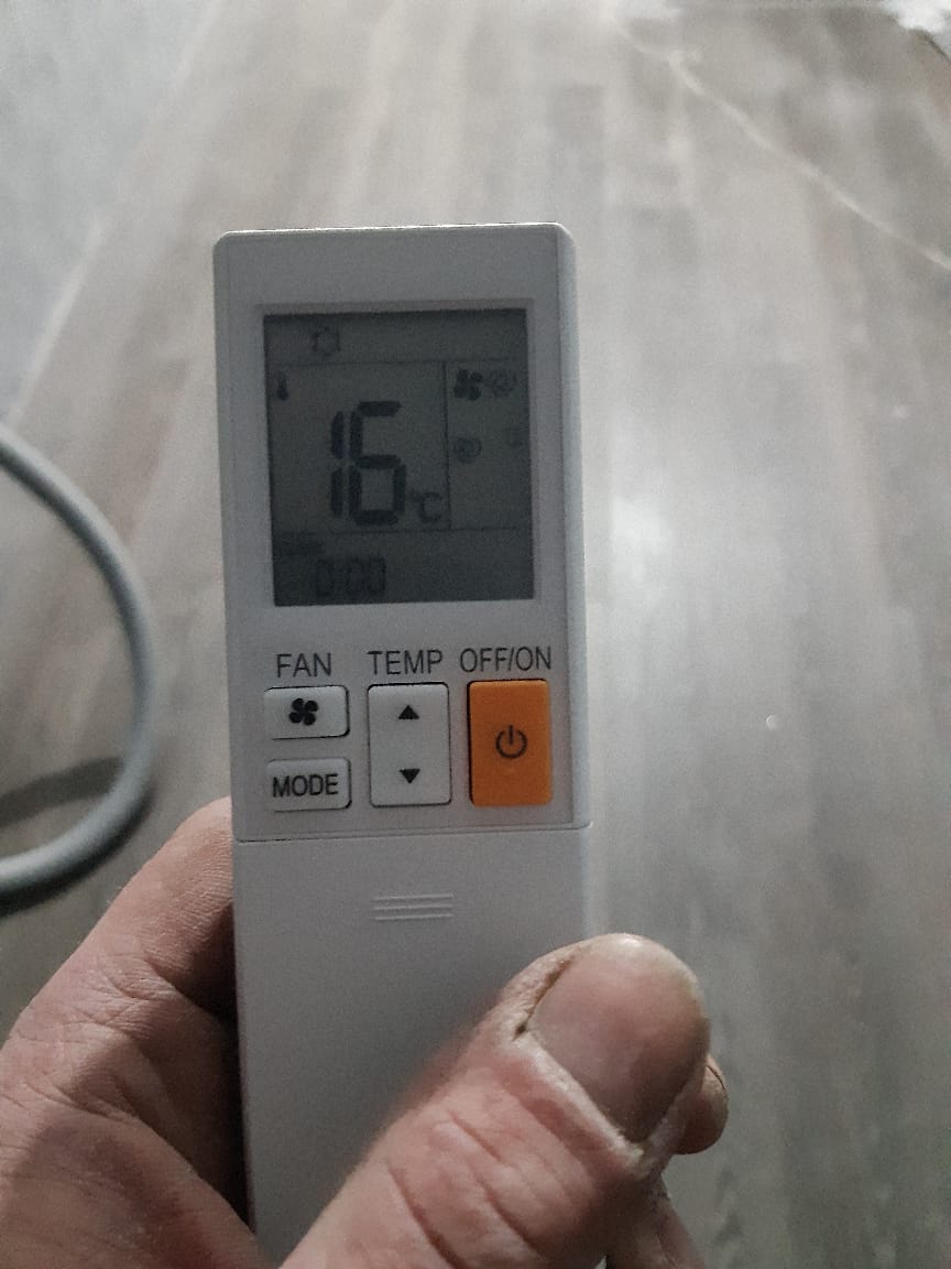 Установка настенных сплит систем Mitsubishi Установка настенных сплит систем Mitsubishi