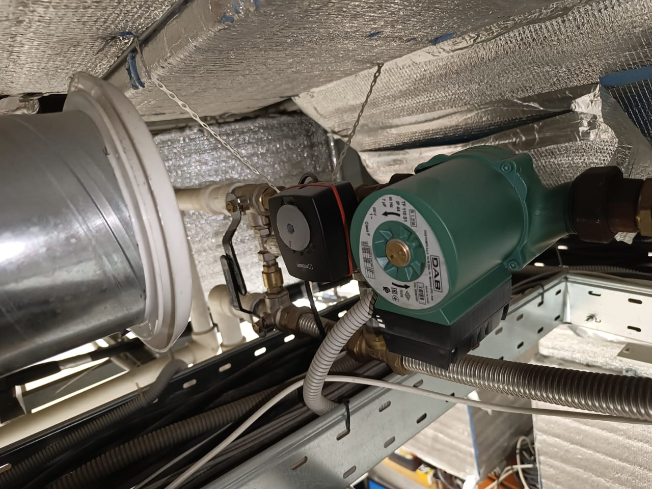 Rostic's замена теплообменника (Шушары) Rostic's замена теплообменника (Шушары)