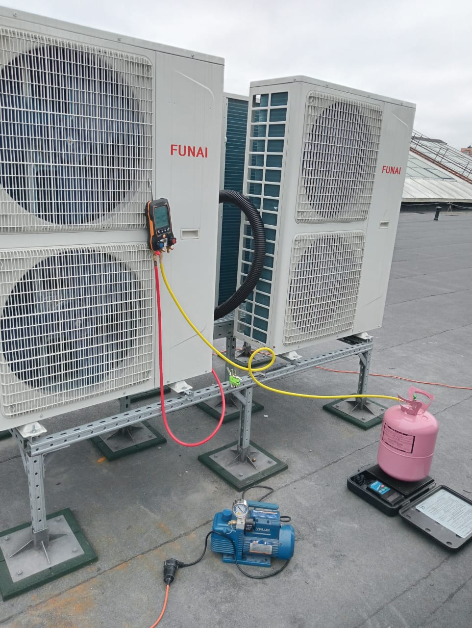 «FAMILIA» пр.Науки ТЦ Торговый Двор «FAMILIA» пр.Науки ТЦ Торговый Двор